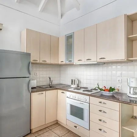 Sleeps 16 Pool Wifi Villa *